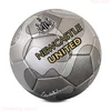 Image de Newcastle United voetbal - 32 Panel Camo - met handtekeningen - maat 5