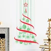 Image de Kerstboomsticker in de lucht - Kerststickers - feestversieringen - 225x120cm