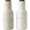 Image de Audo Copenhagen Bottle Grinder Peper- En Zoutmolen Keramiek Sand Walnoot