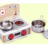 Image de Hape 2-in-1 Keuken & Barbecue Set - Speelgoedkeuken met metalen accessoires, klikknopjes en klok, vanaf 3 jaar