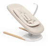 Image de Stokke Yoga Wipstoeltje & schommel, Light Sand- Dubbele beweging om baby's tot 11 kg te kalmeren of te stimuleren - Met hoofdsteunkussen voor pasgeborenen - Drie posities