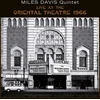 Image de Live at the Oriental Theatre 1966