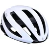Image de BBB Cycling Maestro Fietshelm - Verstelbaar - Sporthelm Volwassenen - Racefiets - Glossy Wit - Maat L - BHE-09