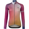 Image de AGU Gradient - Fietsshirt Lange Mouwen - Wielrenshirt - Dames - Oranje - Ademend Gerecycled Polyester - YKK-rits - Siliconen Gripper - 4 Achterzakken - S