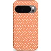 Image de Casetastic Hoesje Geschikt voor Google Pixel 10/10 Pro - Stijlvolle Beschermende Duo-layer Case - Oranje Witte Cross Patroon
