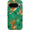 Image de Casetastic Hoesje Geschikt voor Google Pixel 10/10 Pro - Stijlvolle Beschermende Duo-layer Case - Oerwoudkracht
