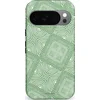 Image de Casetastic Hoesje Geschikt voor Google Pixel 10/10 Pro - Stijlvolle Beschermende Duo-layer Case - Groene Mandala