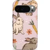 Image de Casetastic Hoesje Geschikt voor Google Pixel 10/10 Pro - Stijlvolle Beschermende Duo-layer Case - Hop hop knuffels
