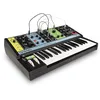 Image de MOOG Grandmother Synthétiseur Analogique Semi-Modulaire à Clavier 32 Touches, Arpégiateur Intégré, Séquenceur et Tank de Réverbération à Ressort