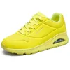 Image de Skechers Uno Night Shades Femme Basket, Jaune, 40 EU