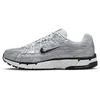 Image de Nike P-6000, Baskets pour femme, 37.5 EU, White Black Metallic Silver, 37.5 EU