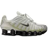 Image de NIKE Shox TL, Baskets pour femme, 39 EU, Light Bone Off Noir Olive Aura, 39 EU