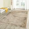Image de SAFAVIEH Tapis traditionnel pour salon, salle à manger, chambre à coucher - Collection vintage, poils courts, beige chaud, 122 x 170 cm