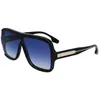 Image de VICTORIA BECKHAM VB673S Lunettes de Soleil 001 BLACK 64/19/140 Femme
