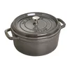 Image de STAUB Cocotte en Fonte Émaillée avec Couvercle, Tous feux dont induction, 4 personnes, Ronde, 24 cm, 3,80 L, 5 kg, Gris Graphite