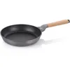 Image de kela VITANA Poêle à frire recyclable avec système Oil Control et manche en bois de hêtre 28 cm
