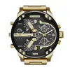 Image de Diesel Montre pour Homme Mr. Daddy 2.0, mouvement multifonction, boîtier en acier inoxydable doré de 57 mm avec bracelet en acier inoxydable, DZ7333