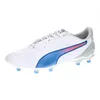 Image de PUMA Chaussures de football King Pro Fg/Ag unisexes, Puma Blanc Bluemazing Plat Gris Clair, 40.5 EU