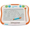 Image de AquaDoodle TOMY - Ardoise Magique Megasketcher T6555, Tablette Dessin Idéal Pour les Voyages, Tableau Magnétique Effaçable Adapté aux Enfants de Plus de 3 Ans