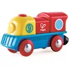 Image de Petite Locomotive à Moteur de Hape, Locomotive Rouge, Jaune et Bleue, Fonctionne avec des Piles et un Bouton On/Off