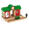 Image de Station parlante BRIO World 33578 - Accessoires ferroviaires BRIO avec fonction d'enregistrement - Jouets pour tout-petits recommandés à partir de 3 ans