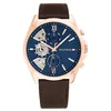 Image de Tommy Hilfiger Montre à quartz analogique multifonction pour homme avec bracelet en cuir marron - 1710645, Bleu