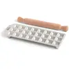 Image de Marcato Moule pour Ravioli, machine à ravioli, formes pour raviolis faits maison, coupe carrée de 35 mm, espace pour remplissage abondant, rouleau à pâtisserie en bois inclus, fabriqué en Italie.