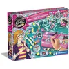 Image de Clementoni Crazy Chic - Message Creations, Jeux créatifs pour enfants 7 ans - Kit créatif pour fabriquer des bracelets et des colliers personnalisés avec lettres, perles et pierres précieuses,