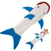 Image de Kanguru Shark Couverture Polaire en Forme de Requin Enfant Fille, Cadeau Anniversaire Femme, Plaid Polaire, Couverture Enfant,Plaid canape, Sac de Couchage Enfant, Bleu, 50 x 142 cm