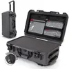 Image de NANUK 935 - Valise de protection légère et étanche en résine NK-7 avec insert en mousse personnalisable et organisateur de couvercle (25,1 cm x 40,9 x 25,7 cm) (Graphite)