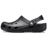 Image de Crocs Classic Clogs (Best Sellers) Mixte Clogs, Black, 36/37 EU